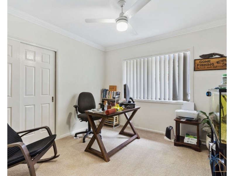 12A Oyster Cove Promenade, Helensvale QLD 4212