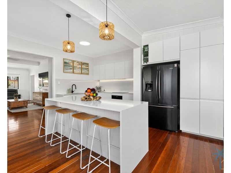 66 NALKARI STREET, Coombabah QLD 4216