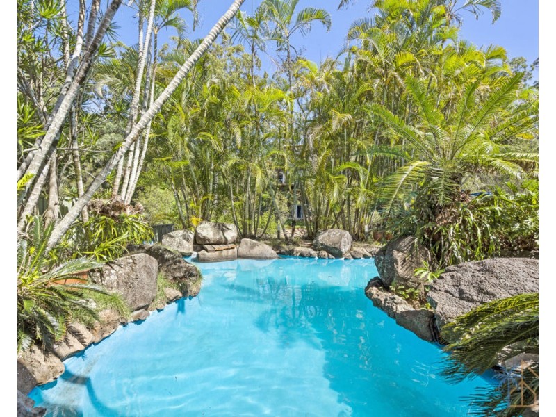 28 Elanora Drive, Burleigh Heads QLD 4220