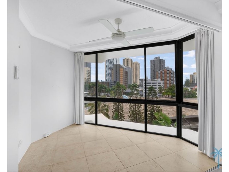 611/70 Remembrance drive, Surfers Paradise QLD 4217