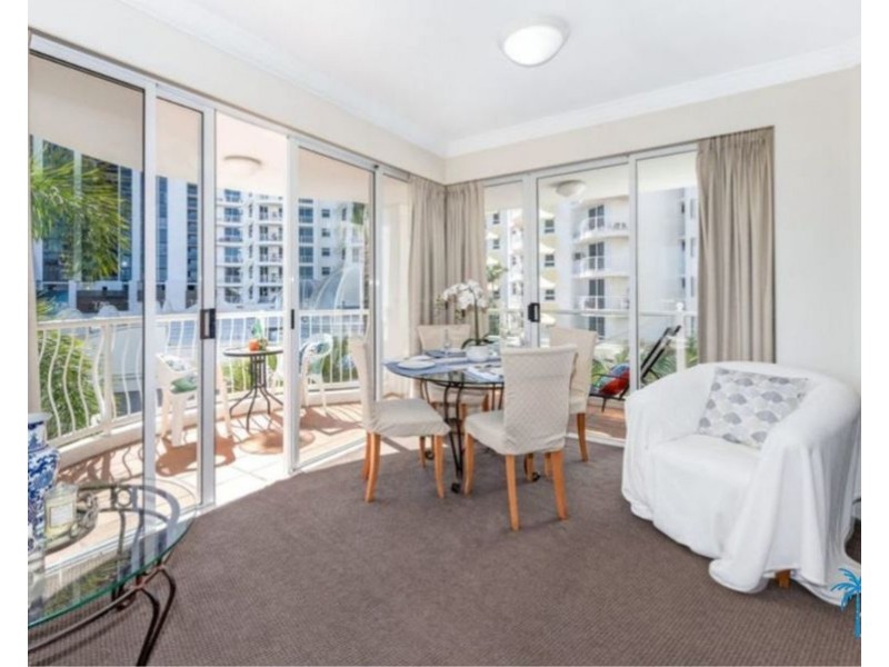 1302 24-26 Queensland Ave, Broadbeach QLD 4218