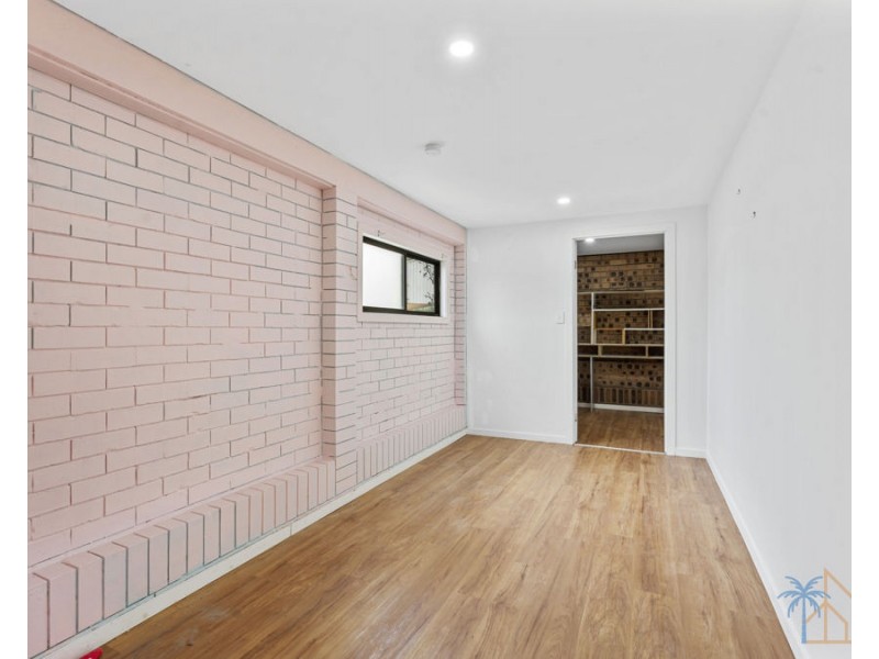 23 Darling Crescent, Molendinar QLD 4214