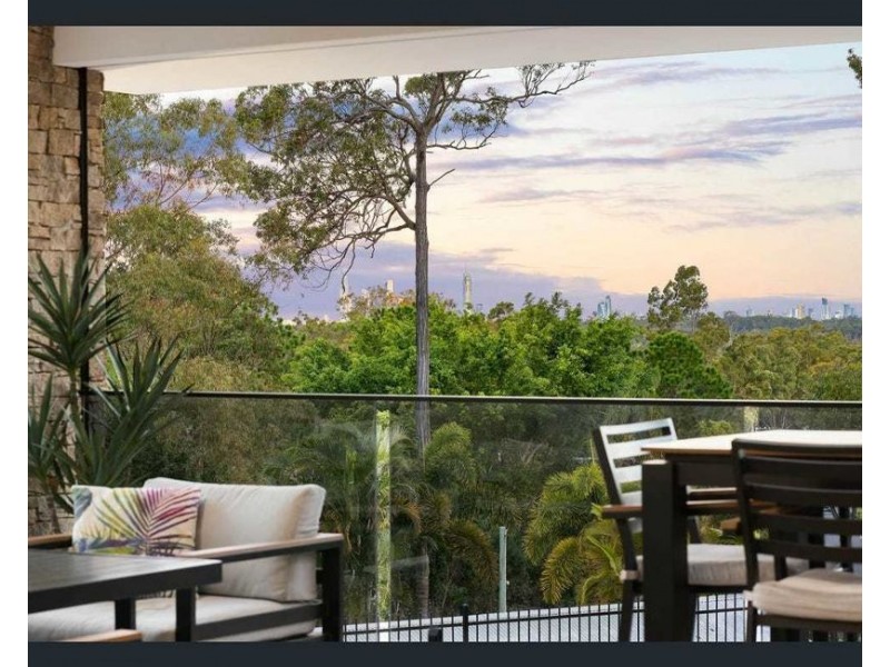 11 Brushwood Drive, Parkwood QLD 4214