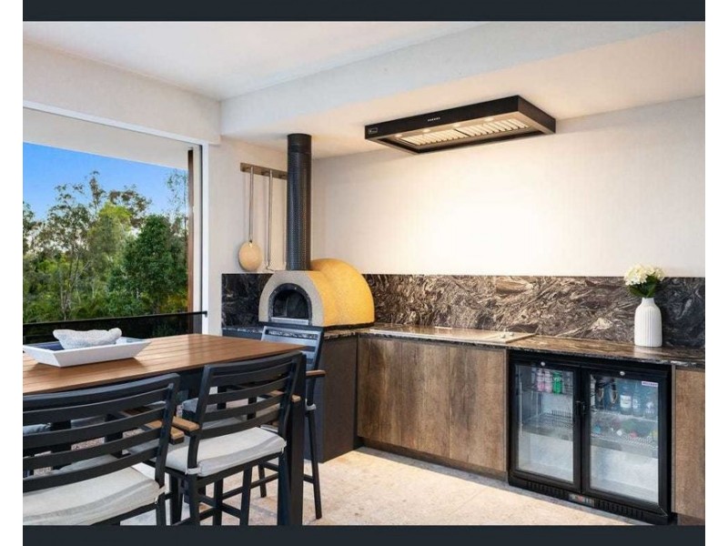 11 Brushwood Drive, Parkwood QLD 4214