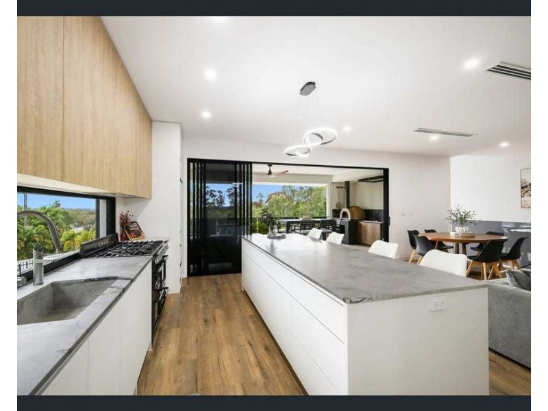 11 Brushwood Drive, Parkwood QLD 4214