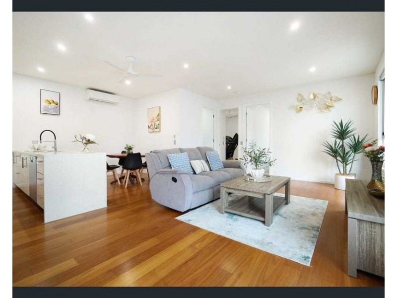 11 Brushwood Drive, Parkwood QLD 4214