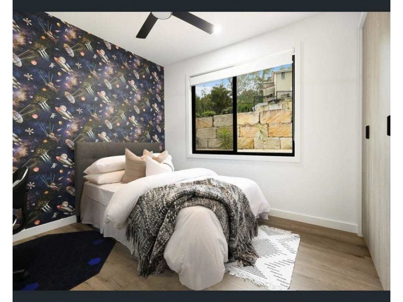 11 Brushwood Drive, Parkwood QLD 4214