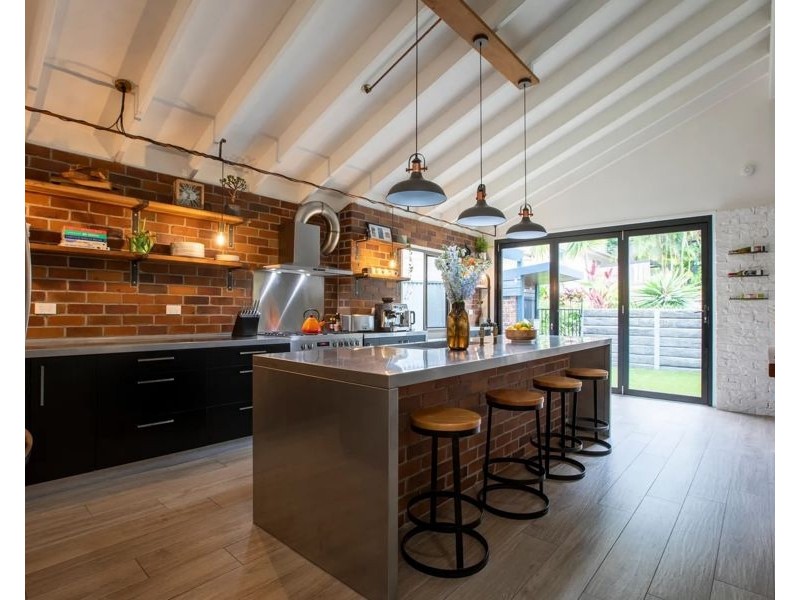 40 Pindari Avenue, Burleigh Heads QLD 4220