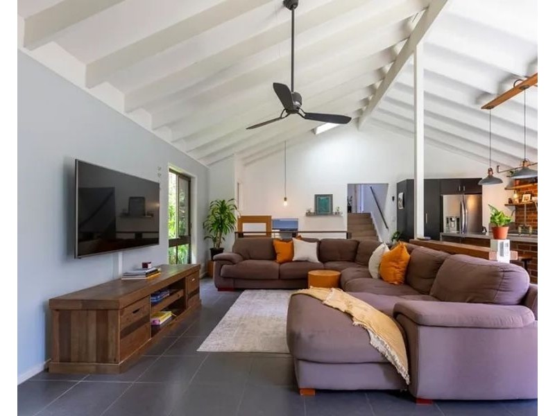 40 Pindari Avenue, Burleigh Heads QLD 4220