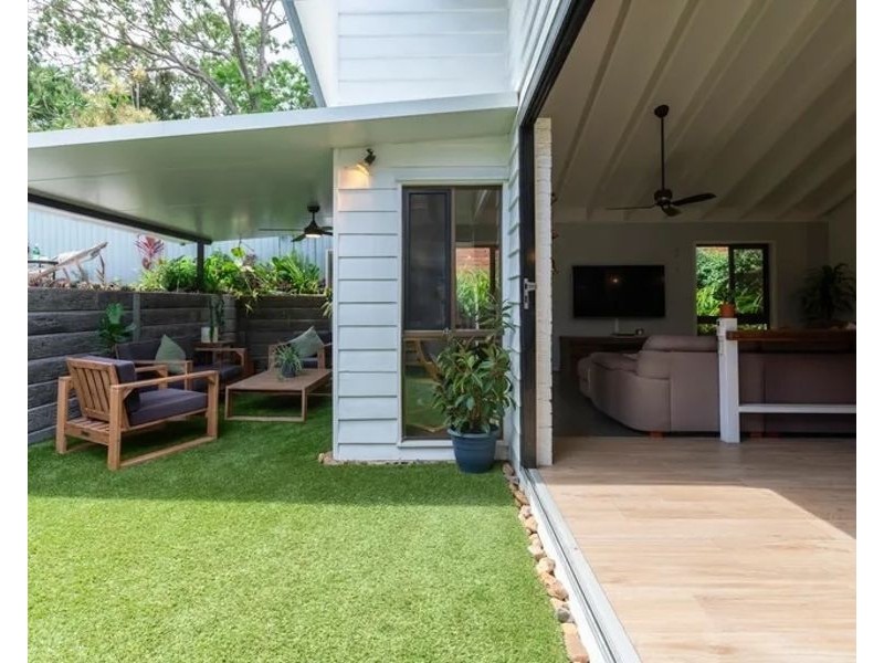 40 Pindari Avenue, Burleigh Heads QLD 4220