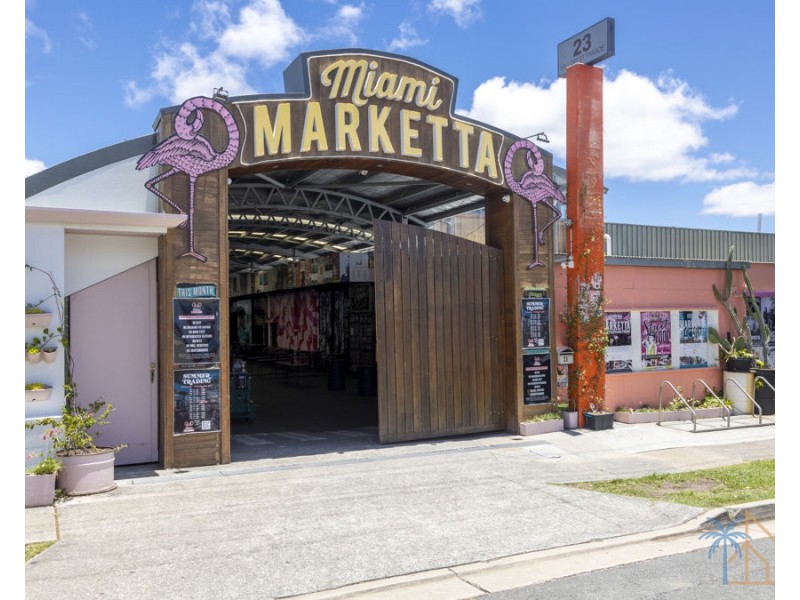132 Oceanic Drive, Mermaid Waters QLD 4218