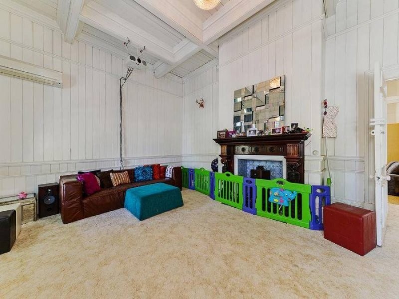 133 Enoggera Terrace, Paddington QLD 4064