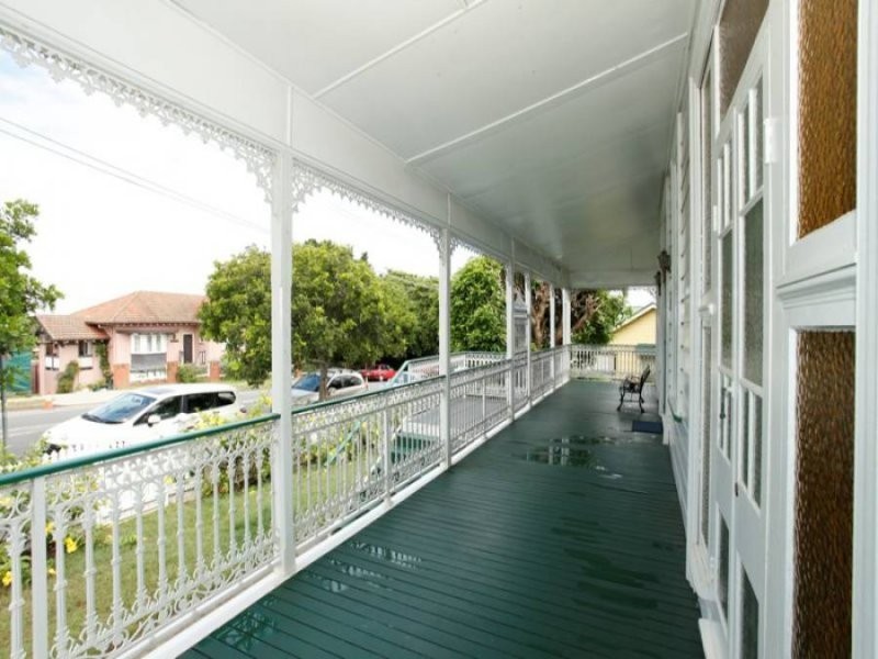 133 Enoggera Terrace, Paddington QLD 4064