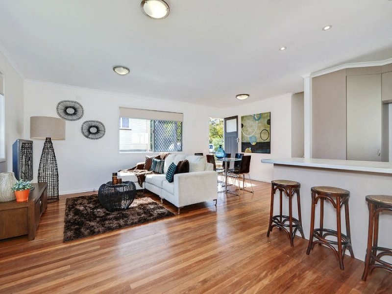 22 Bowen Avenue, Albany Creek QLD 4035
