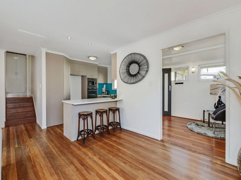22 Bowen Avenue, Albany Creek QLD 4035