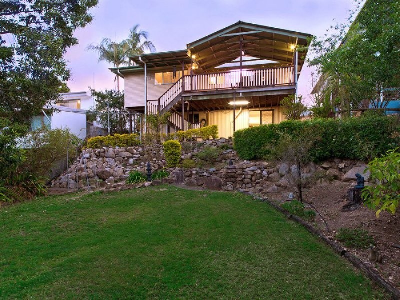 82 Narellan Street, Arana Hills QLD 4054