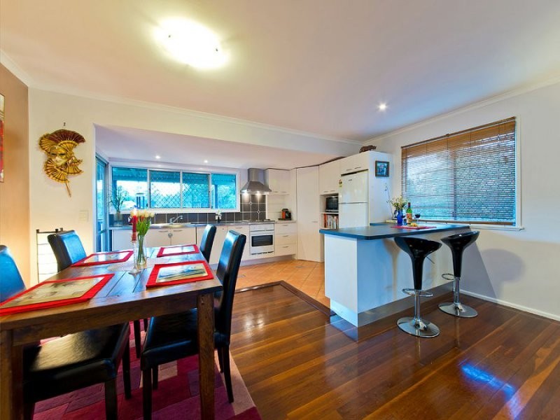 82 Narellan Street, Arana Hills QLD 4054