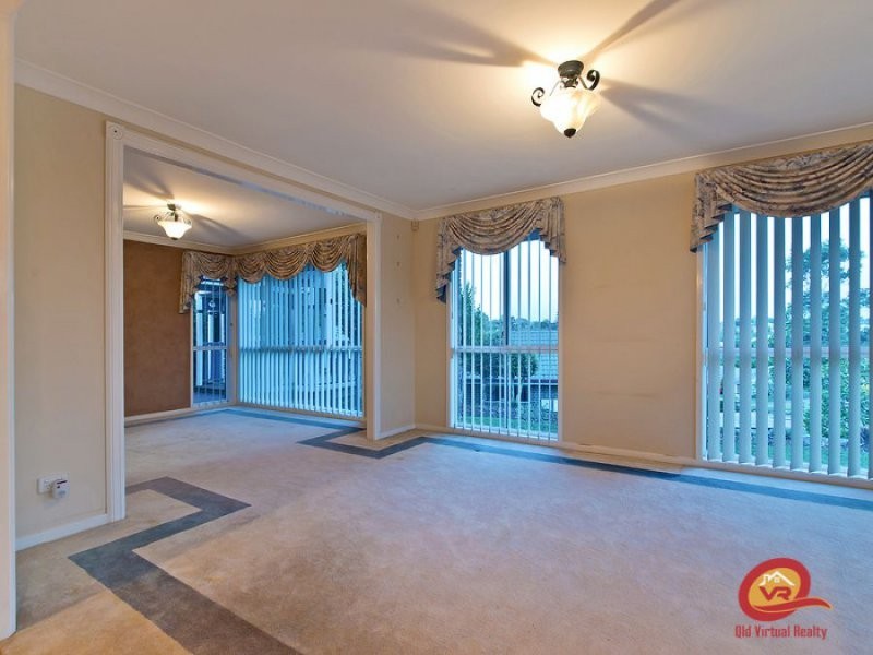 42 Affleck Avenue, Petrie QLD 4502