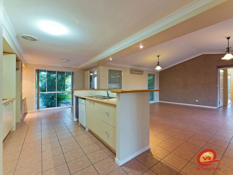 42 Affleck Avenue, Petrie QLD 4502