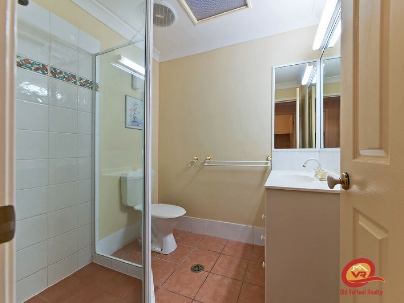 42 Affleck Avenue, Petrie QLD 4502