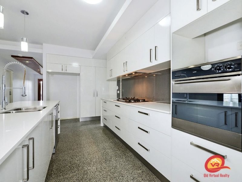 11 Fenton Cl, Warner QLD 4500