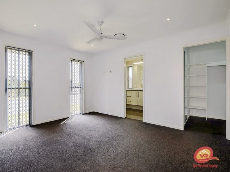 11 Fenton Cl, Warner QLD 4500