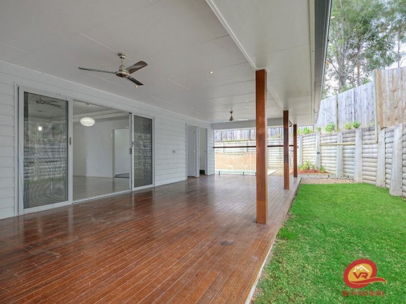 11 Fenton Cl, Warner QLD 4500