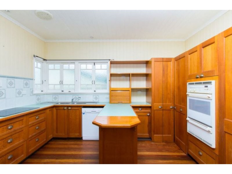 16 Balerang Street, Stafford QLD 4053