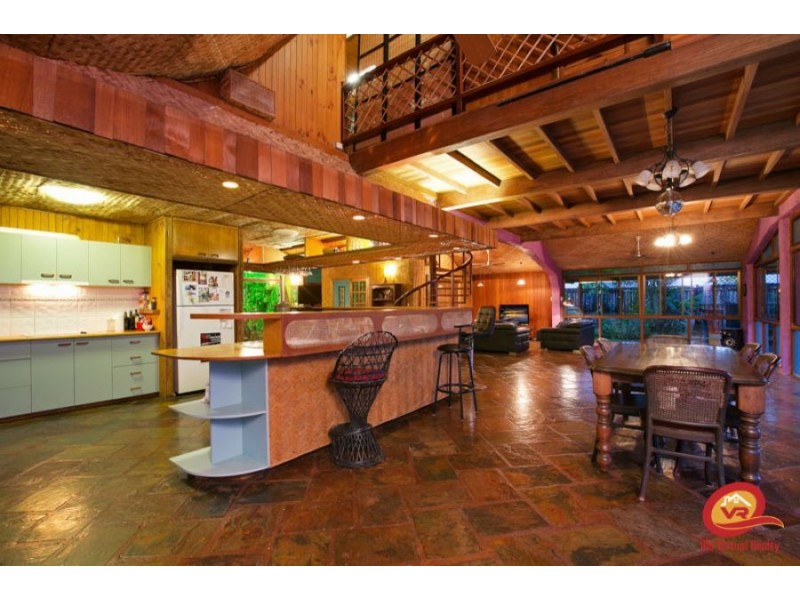 10 Andrea CL, Mooroobool QLD 4870