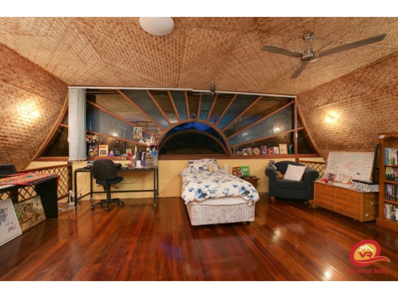 10 Andrea CL, Mooroobool QLD 4870