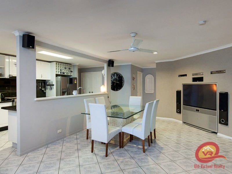 67 Rue Montaigne, Petrie QLD 4502