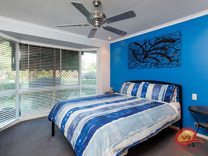 67 Rue Montaigne, Petrie QLD 4502