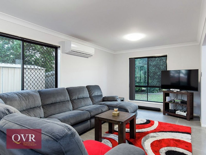 110 Sheaves Road, Kallangur QLD 4503