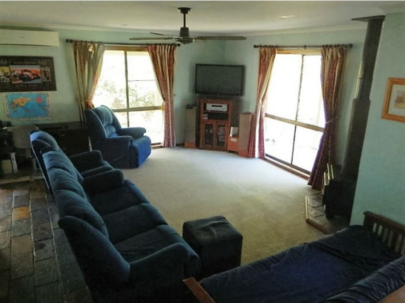 14 Carmichael Court, D’aguilar QLD 4514