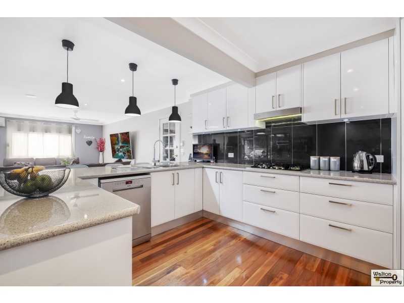 10 Neptune Crescent, Bligh Park NSW 2756