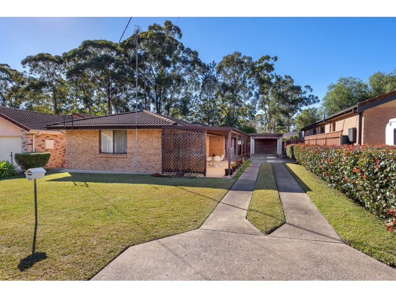 16 Lakeshore Parade, Sussex Inlet NSW 2540