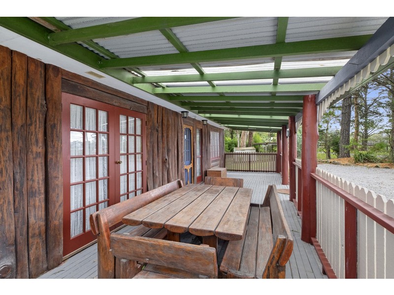 9 Berambing Crescent, Berambing NSW 2758