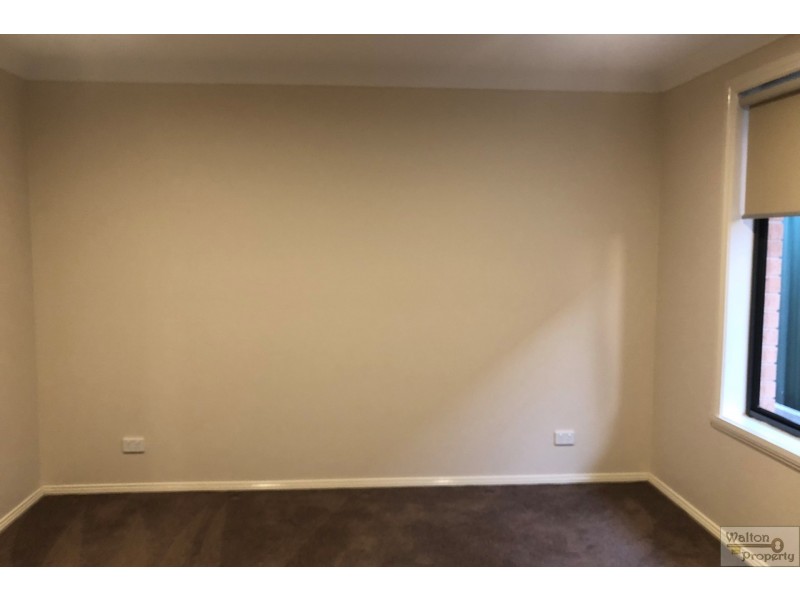 42 Esrom Street, Bathurst NSW 2795