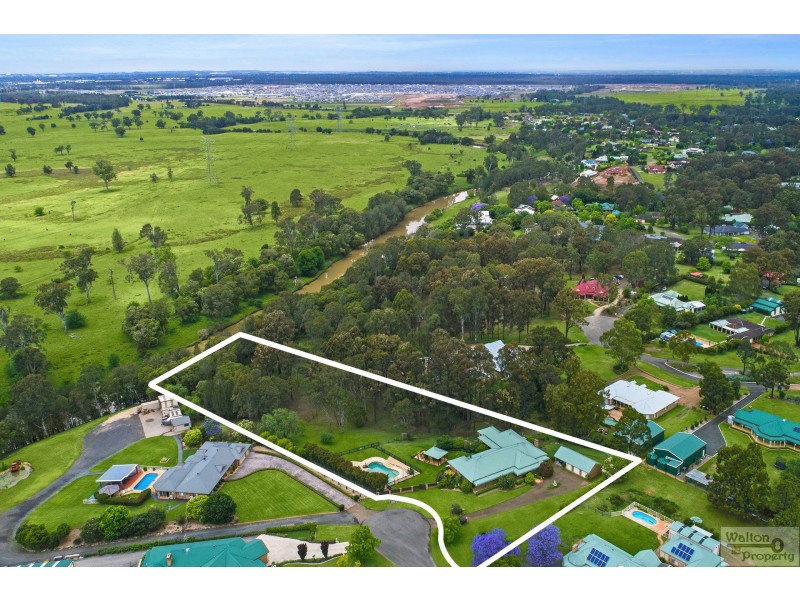 36 Sturt Place, Windsor Downs NSW 2756