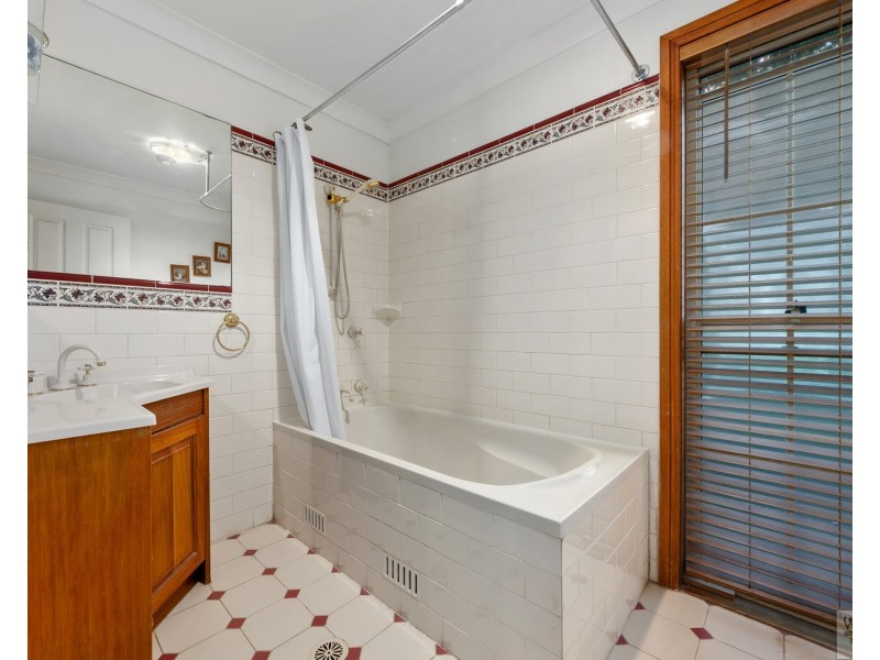 1198 Bells Line Of Road, Kurrajong Heights NSW 2758