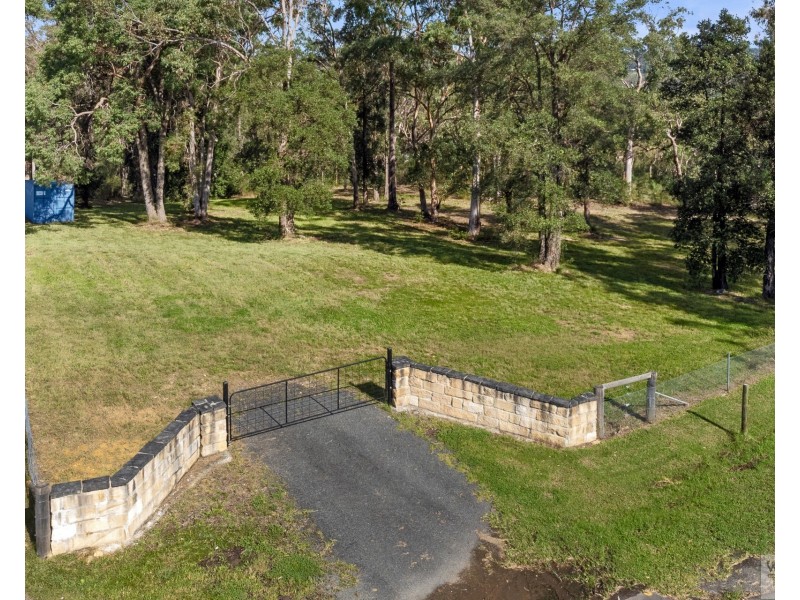 11 Barton Place, Blaxlands Ridge NSW 2758