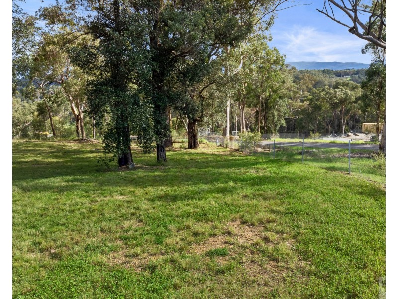 11 Barton Place, Blaxlands Ridge NSW 2758
