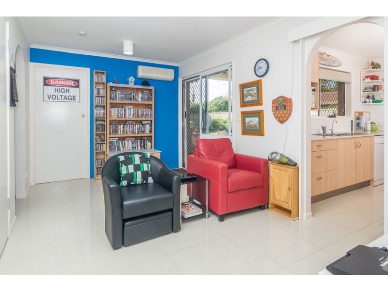 16 Newport Drive, Newport QLD 4020