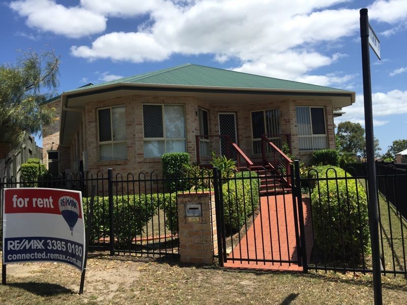 30 Pinnock Cres, North Lakes QLD 4509