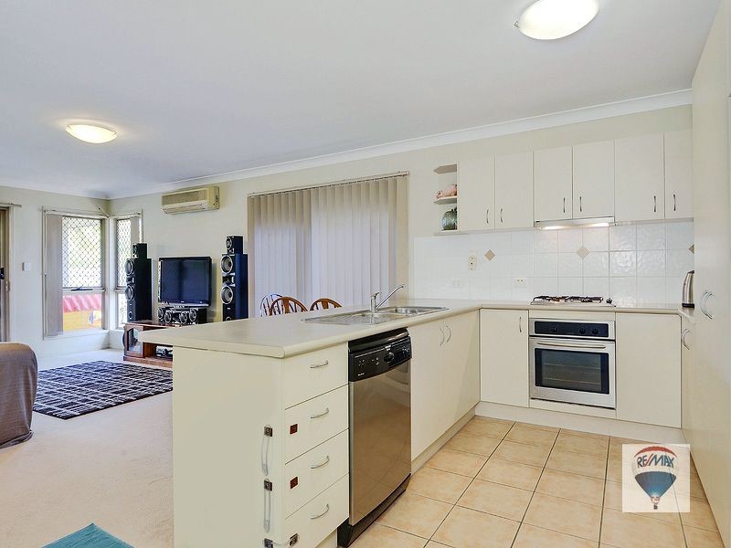 2/1 Page Street, North Lakes QLD 4509