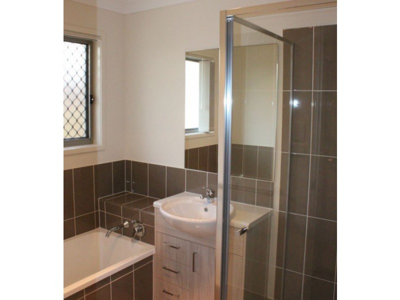 66 Wallarah Parade, North Lakes QLD 4509