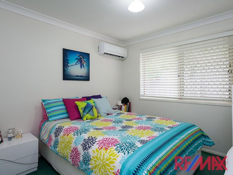 8 Reginald Avenue, Arana Hills QLD 4054