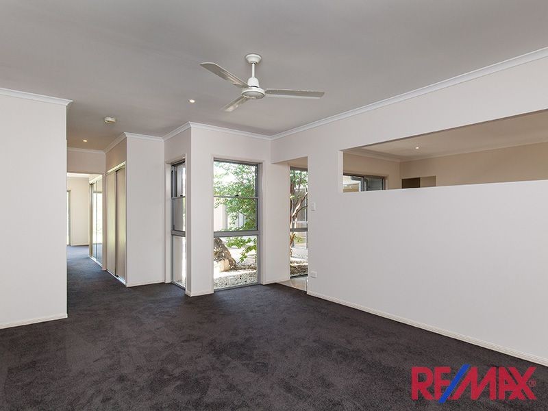 34 Sandpiper Avenue, North Lakes QLD 4509