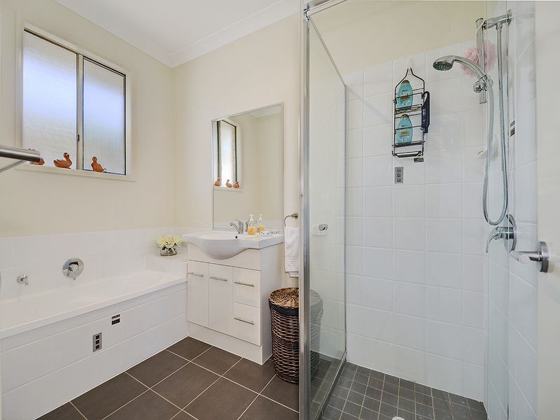 8 Koala Close, North Lakes QLD 4509
