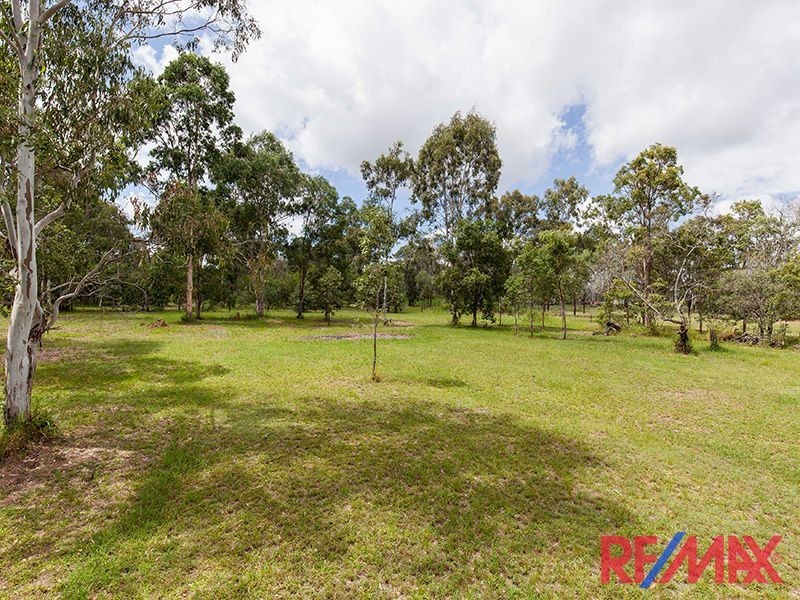 71-75 Chesterfield Road, Park Ridge South QLD 4125